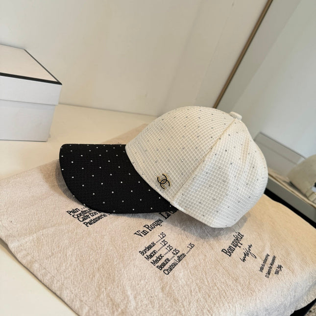CHANEL 26S CRYSTAL-EMBELLISHED BASEBALL CAP 337797