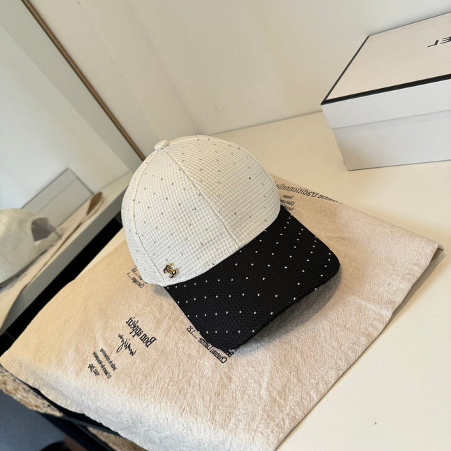 CHANEL 26S CRYSTAL-EMBELLISHED BASEBALL CAP 337797