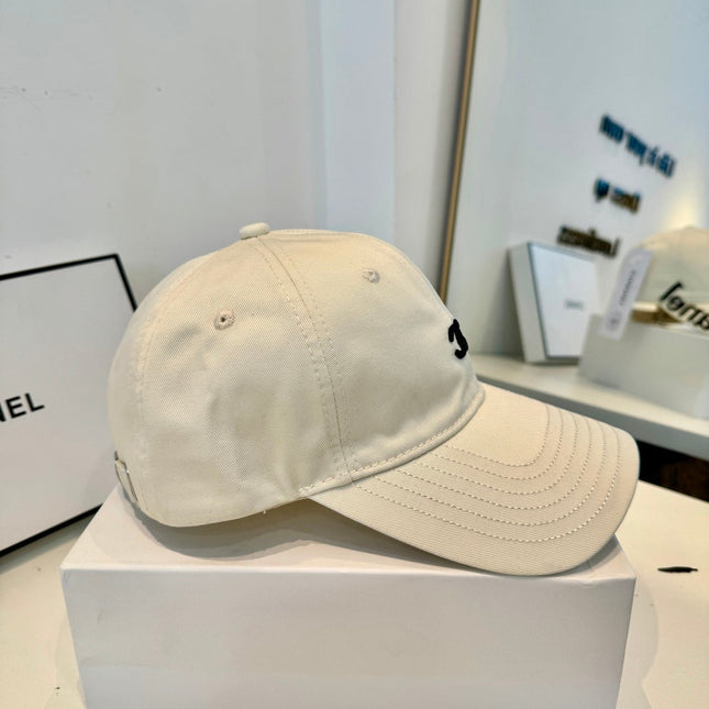 CHANEL 26S BASEBALL CAP 337977