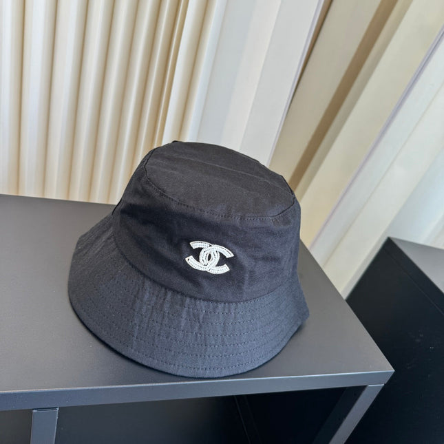 CHANEL 26S EMBROIDERED CC BUCKET HAT 337813