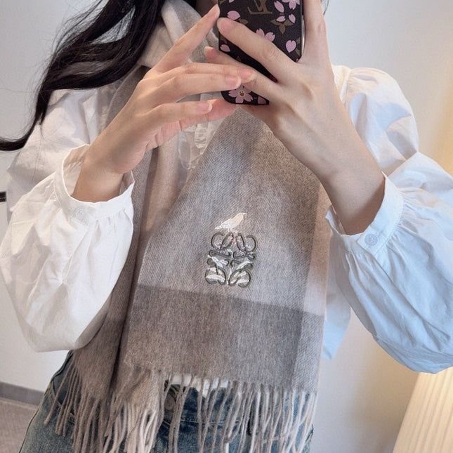 LOEWE 26S SCARF 180 IN CASHMERE 113801
