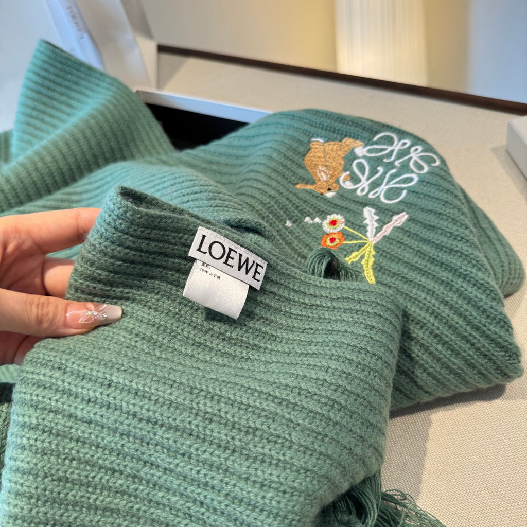 LOEWE 26S SCARF 200 IN CASHMERE 128242