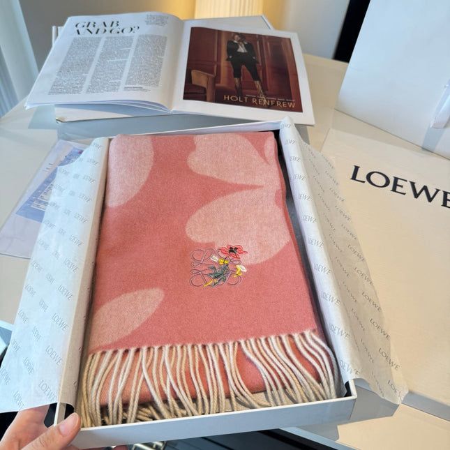 LOEWE 26S SCARF 180 IN CASHMERE WOOL 130442