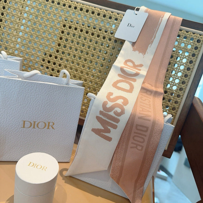 DIOR 26S SCARF 105CM IN SILK 158915