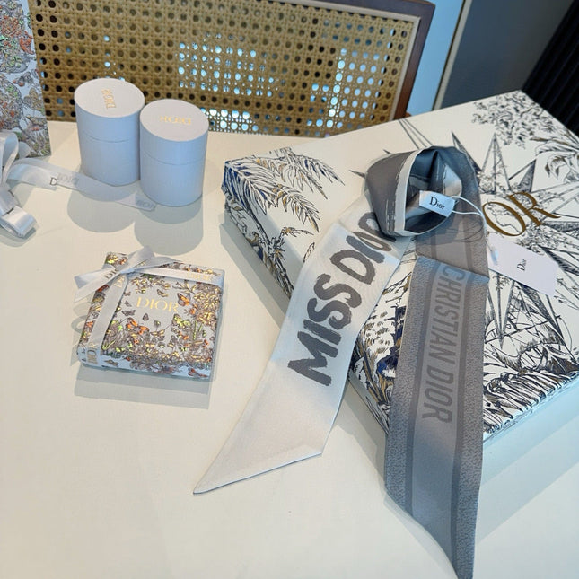 DIOR 26S SCARF 105CM IN SILK 158916