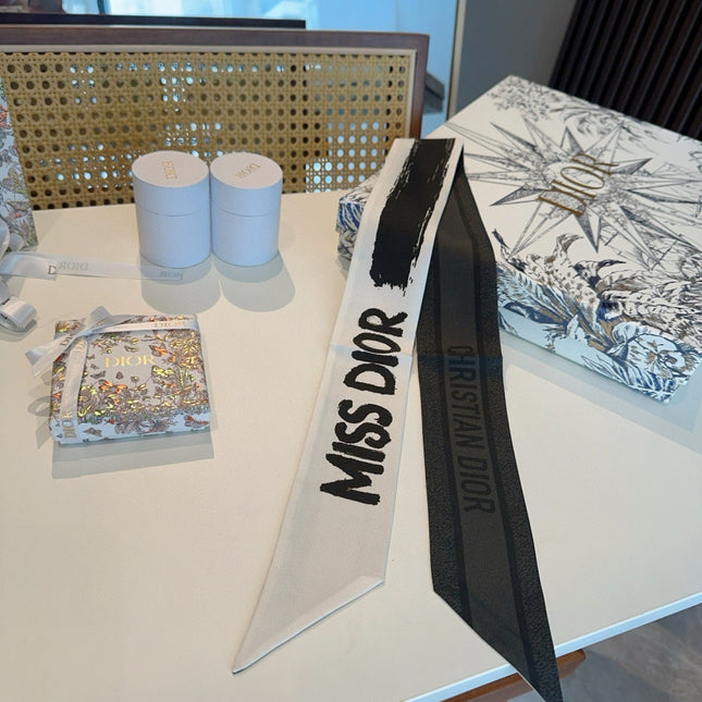 DIOR 26S SCARF 105CM IN SILK 158919