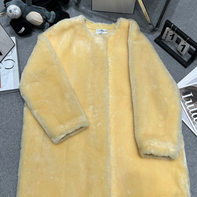 CHANEL 25S SHEEP FUR COAT 504