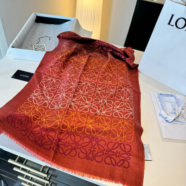 LOEWE 26S SCARF 200 IN CASHMERE SILK 896319