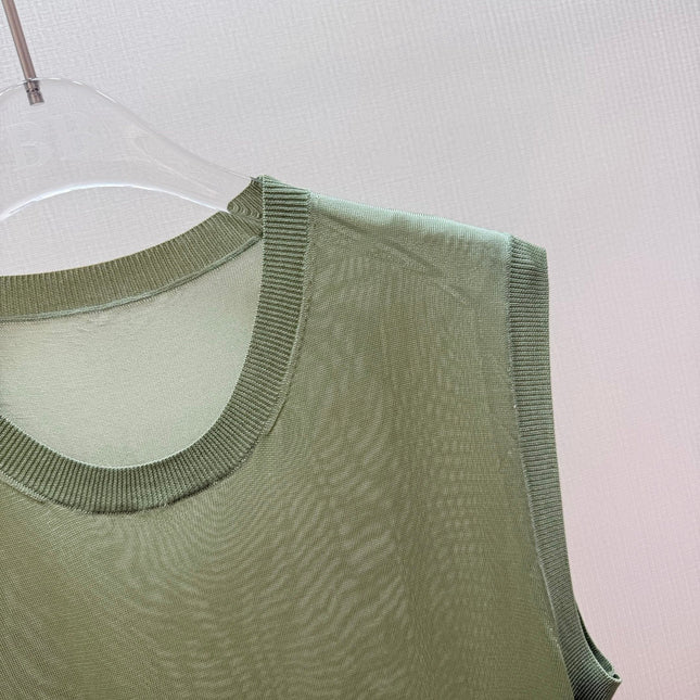 FENDI 26S SLEEVELESS KNIT TOP 373