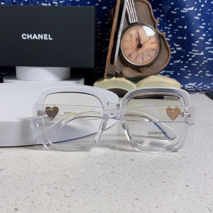 CHANEL 26S OVERSIZED SQUARE FRAME IN ACETATE 404745