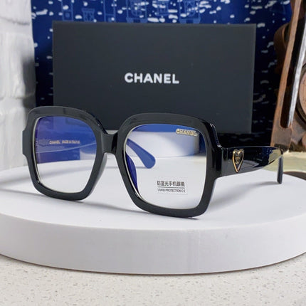 CHANEL 26S OVERSIZED SQUARE FRAME IN ACETATE 404750