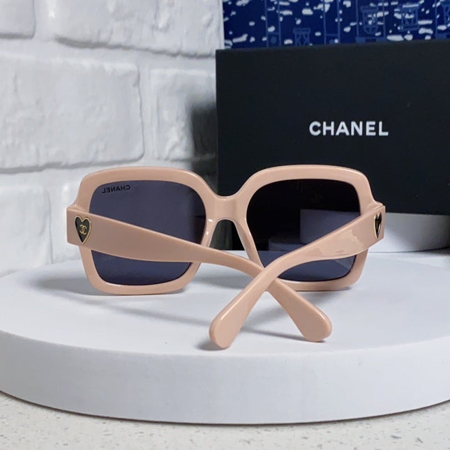CHANEL 26S FACETED LENSES IN ACETATE 404751