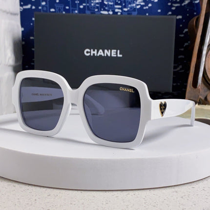 CHANEL 26S FACETED LENSES IN ACETATE 404753