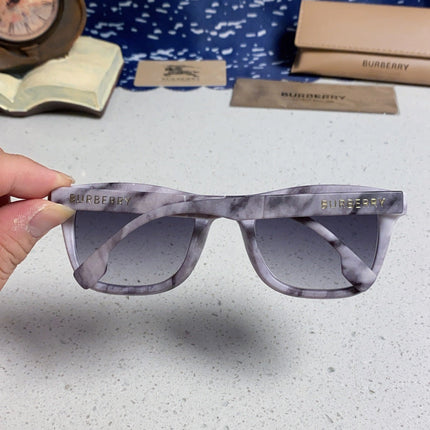 BURBERRY 26S SQUARE FRAME IN ACETATE 406614