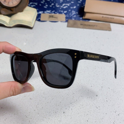 BURBERRY 26S SQUARE FRAME IN ACETATE 406619