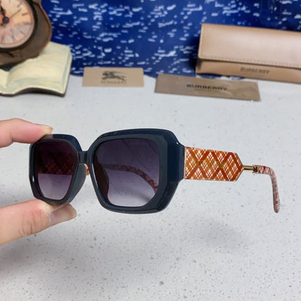 BURBERRY 26S SQUARE GEOMETRIC FRAME IN ACETATE 402985