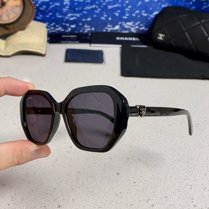 CHANEL 26S HEXAGONAL FRAME IN ACETATE 411755