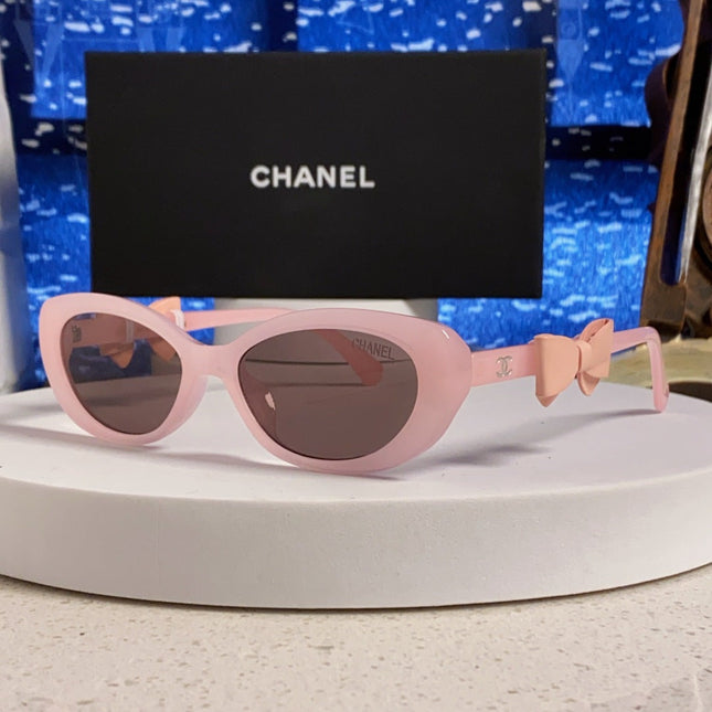 CHANEL 26S SLIM OVAL FRAME IN PINK ACETATE 404785