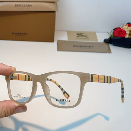 BURBERRY 26S SQUARE FRAME IN ACETATE 401844