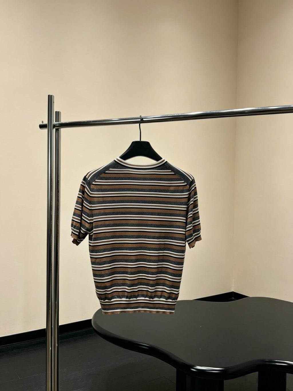 PRADA 26S SHORT-SLEEVE KNIT T-SHIRT 1010