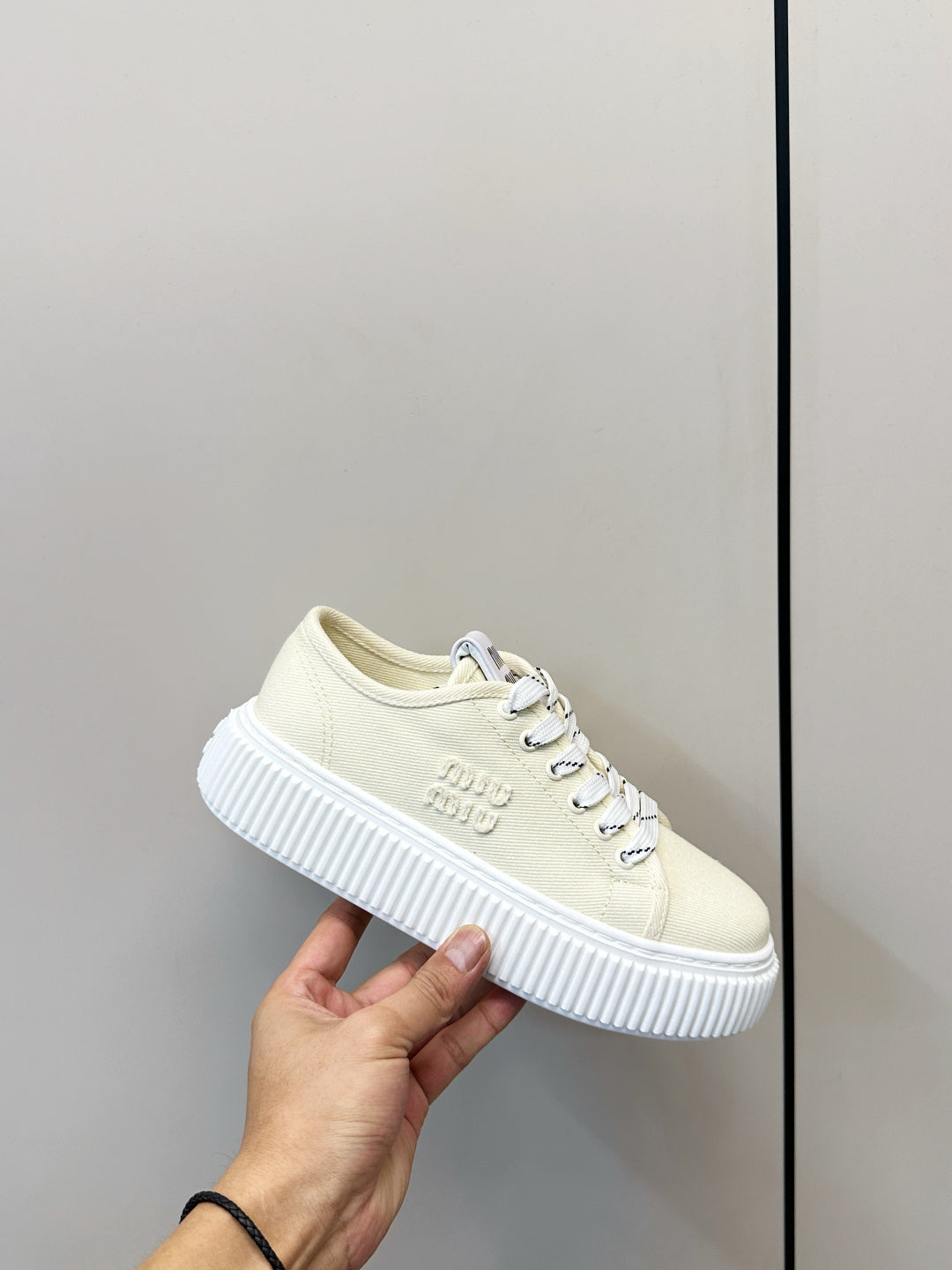 MIUMIU 26S PLATFORM SNEAKERS IN LIGHT YELLOW CANVAS