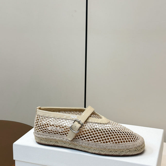 ALAIA 26S MESH ESPADRILLES IN BEIGE SOFT PATENT LEATHER