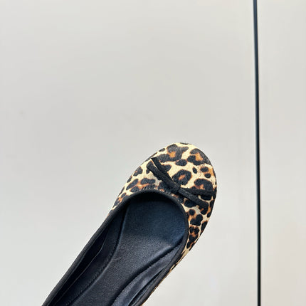 GUCCI 26S ROUND TOE BALLET FLATS IN LEOPARD PRINT CALF HAIR