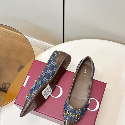 GUCCI 26S STUD BALLET FLATS IN BLUE DENIM AND BROWN CALFSKIN