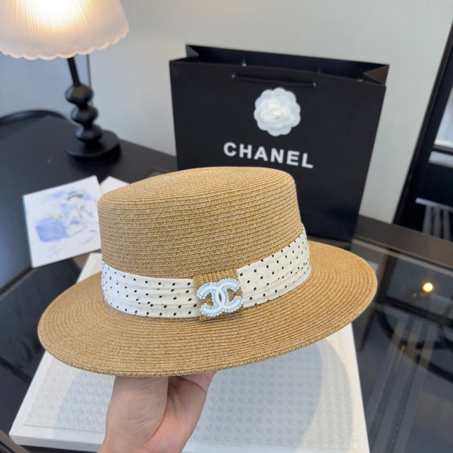 CHANEL 26S BOATER STRAW HAT WITH CRYSTAL-EMBELLISHED CC LOGO 338039