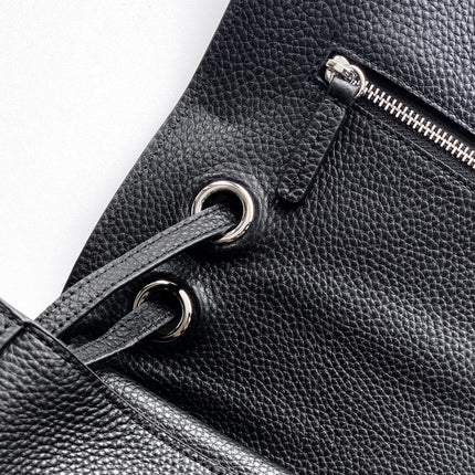 CHANEL 26S SOUPLISSIMO MAXI FLAP MEDIUM 32 IN BLACK GRAINED CALFSKIN SILVER HARDWARE