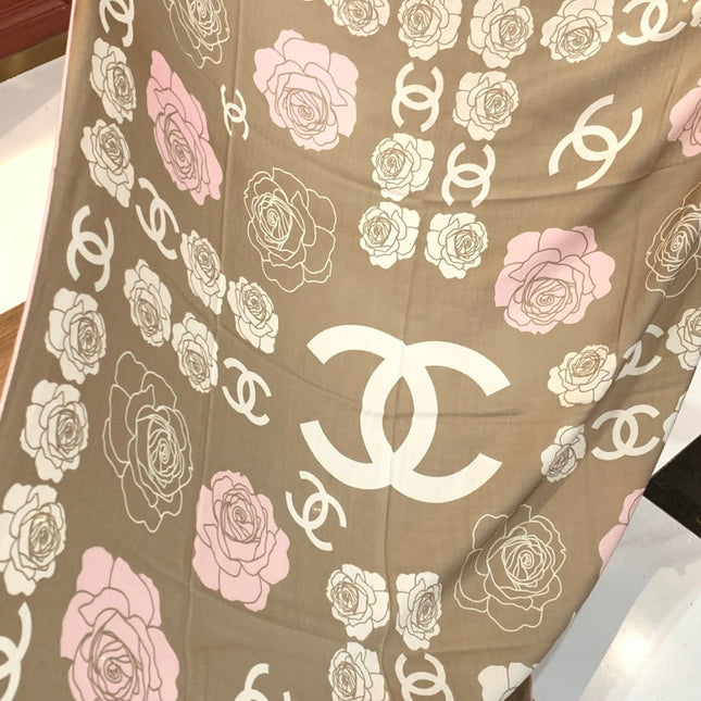 CHANEL 25S SCARF 140 CM IN CASHMERE AND SILK 943337
