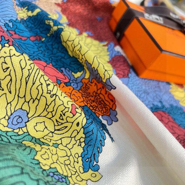 HERMES 26S SCARF 140 IN CASHMERE AND SILK 303340