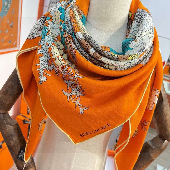 HERMES 26S SCARF 140 IN CASHMERE AND SILK 303341