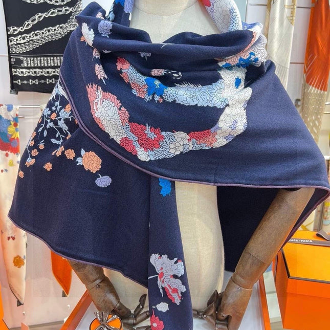 HERMES 26S SCARF 140 IN CASHMERE AND SILK 303342