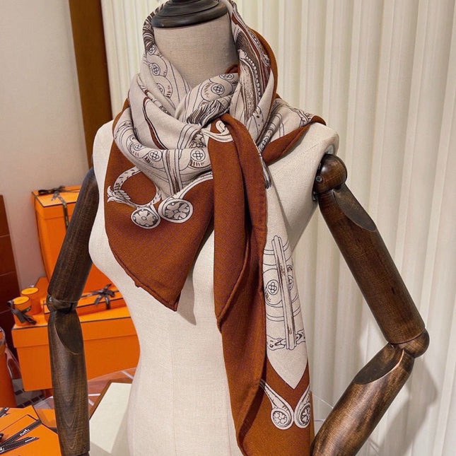 HERMES 26S SCARF 140 IN CASHMERE AND SILK 303354