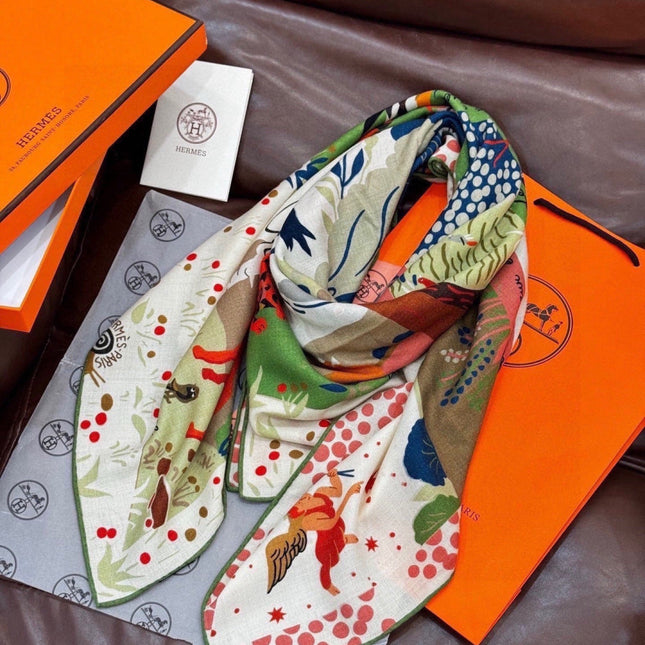 HERMES 26S SCARF 140 IN CASHMERE AND SILK 303102