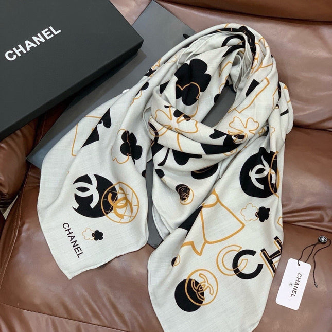 CHANEL 26S SCARF 140 IN CASHMERE AND SILK 303154