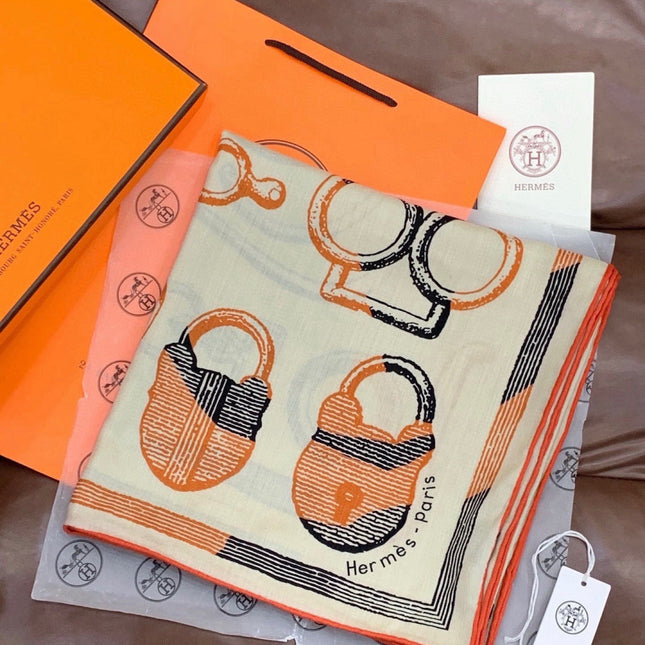 HERMES 26S SCARF 140 IN CASHMERE AND SILK 303159
