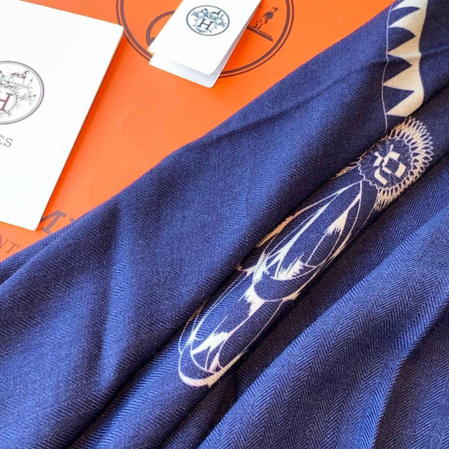 HERMES 26S SCARF 140 IN CASHMERE AND SILK 304242