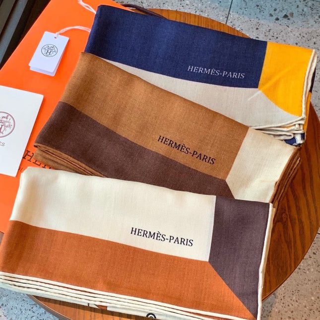 HERMES 26S SCARF 140 IN CASHMERE AND SILK 304243