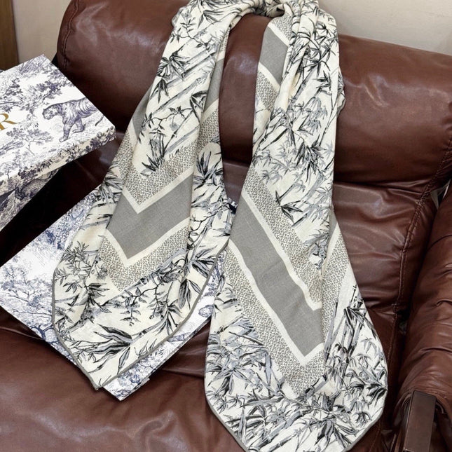 DIOR 26S SCARF 140CM IN CASHMERE SILK 304677