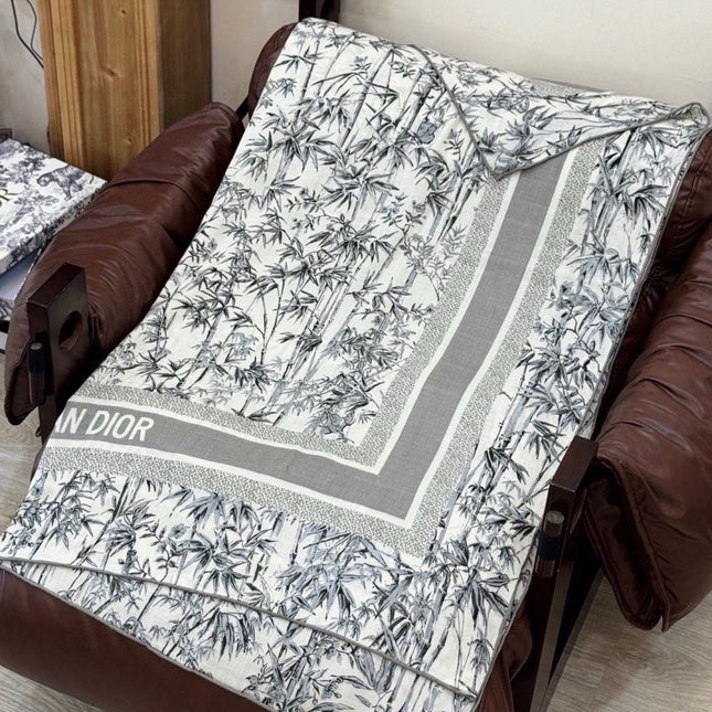 DIOR 26S SCARF 140CM IN CASHMERE SILK 304677