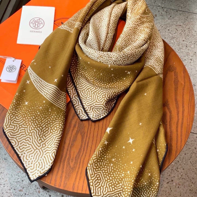 HERMES 26S SCARF 140 IN CASHMERE AND SILK 304679