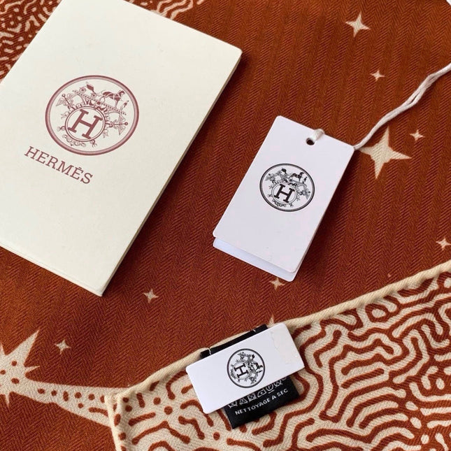 HERMES 26S SCARF 140 IN CASHMERE AND SILK 304680