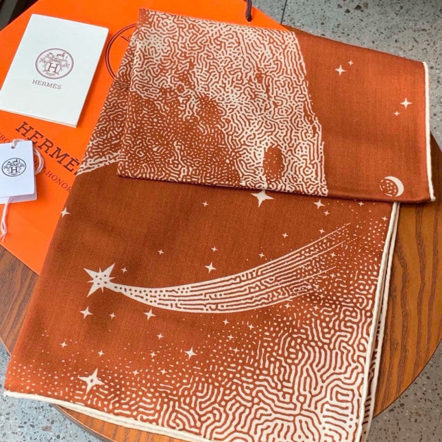HERMES 26S SCARF 140 IN CASHMERE AND SILK 304680