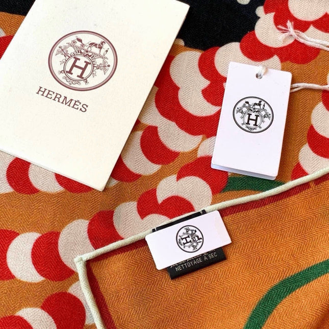 HERMES 26S SCARF 140 IN CASHMERE AND SILK 304707