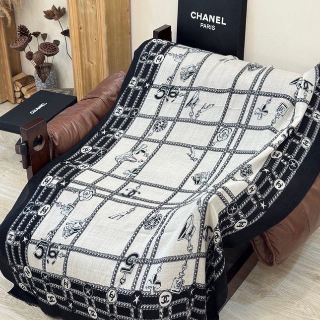 CHANEL 26S SCARF 200 IN CASHMERE AND SILK 306103