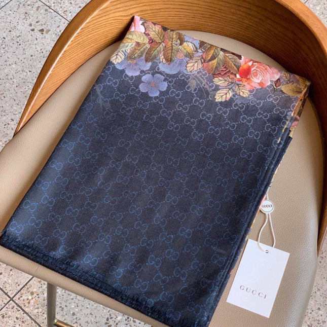GUCCI 26S SCARF 200 IN CASHMERE AND SILK 306108