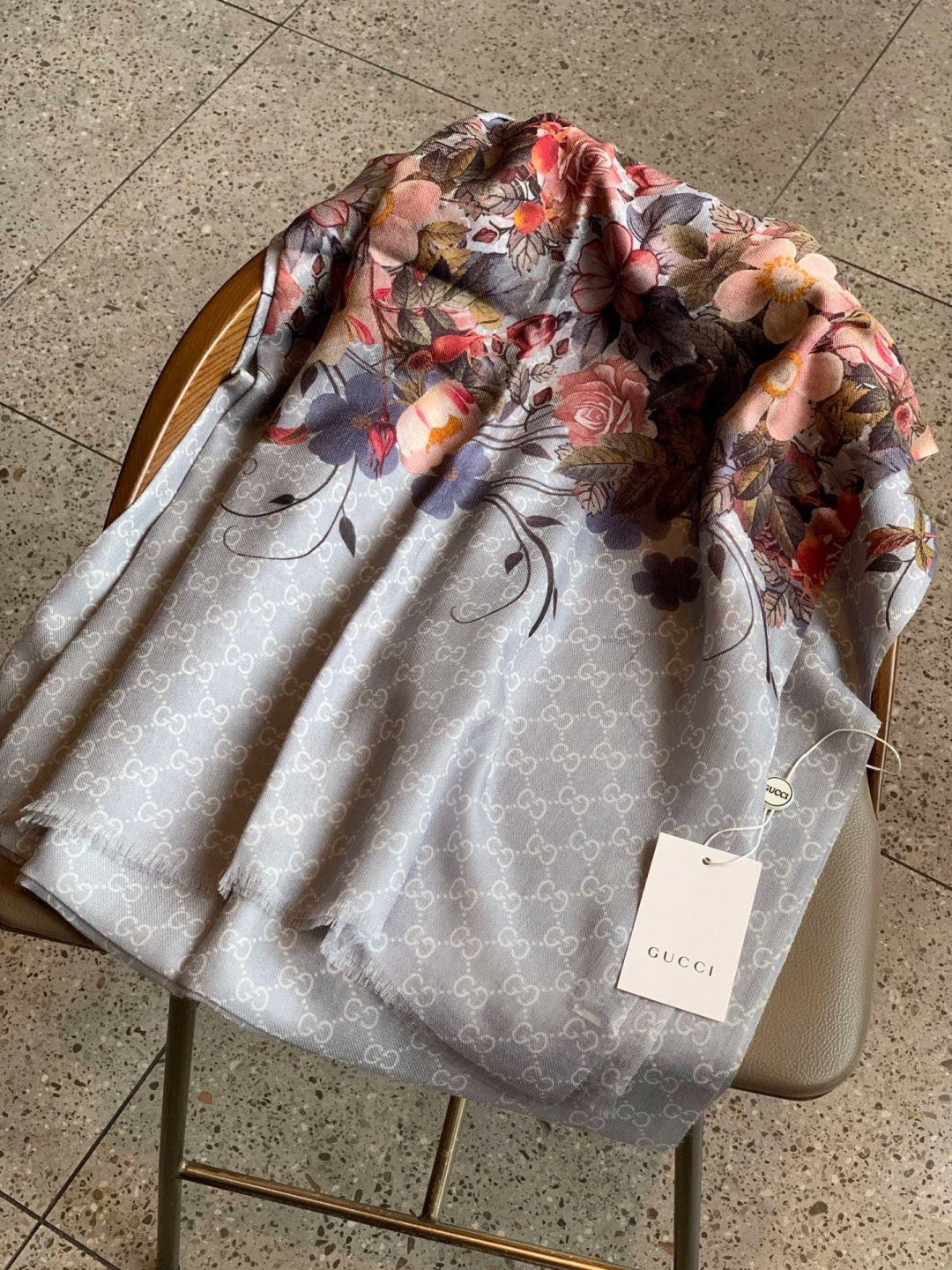 GUCCI 26S SCARF 200 IN CASHMERE AND SILK 306109