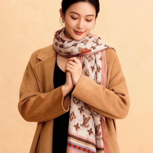 CHANEL 26S SCARF 200 IN CASHMERE AND SILK 307211